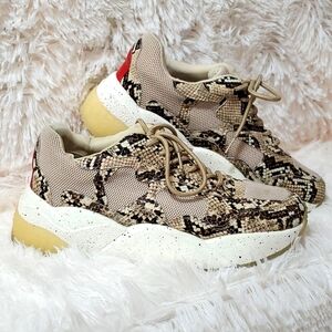 INC. International Concepts BubbleZF Brown Snakeskin Print Sneakers Size 8